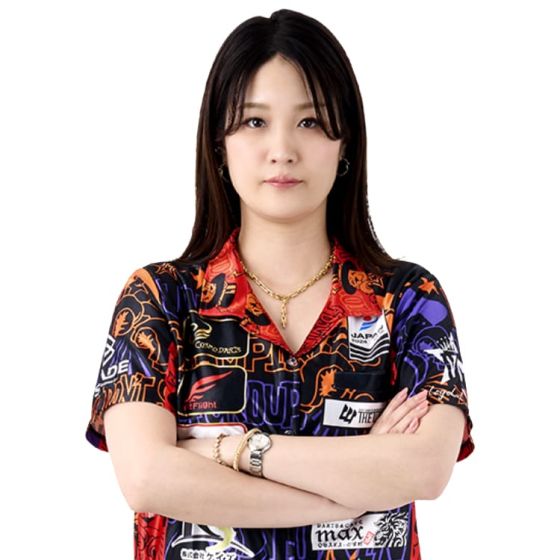 KAWAKAMI MANA 2021 DARTS HIVE公式選手カード Fit Flight COSMO DARTS x 川上真奈ver.4 x DARTS HIVE 川上真奈(Mana
